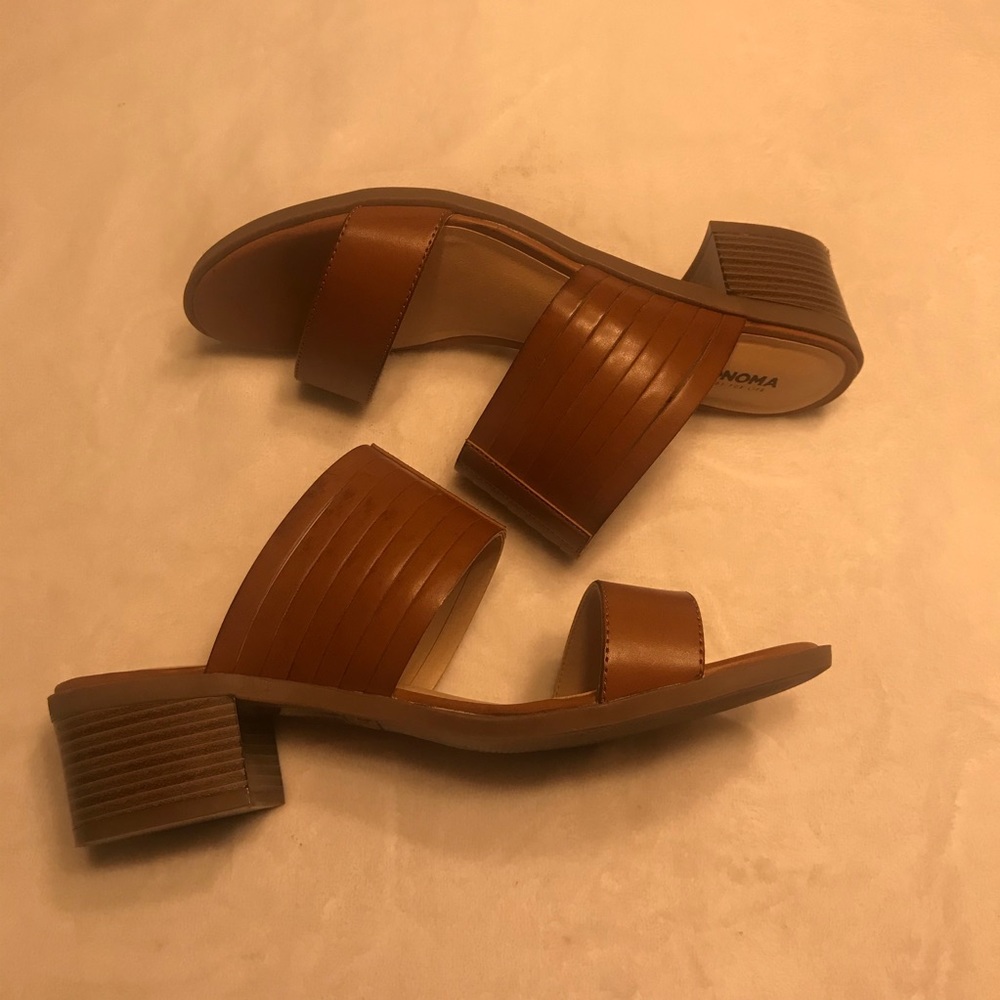 Sonoma brown Slip on Sandals - Picture 7 of 8